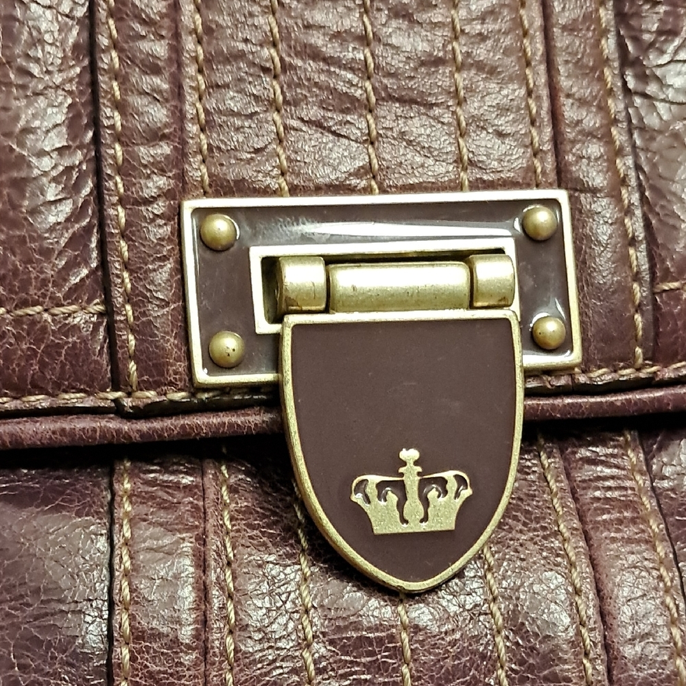Juicy Couture Maroon Leather Women's Bag - Picture 5 of 11
